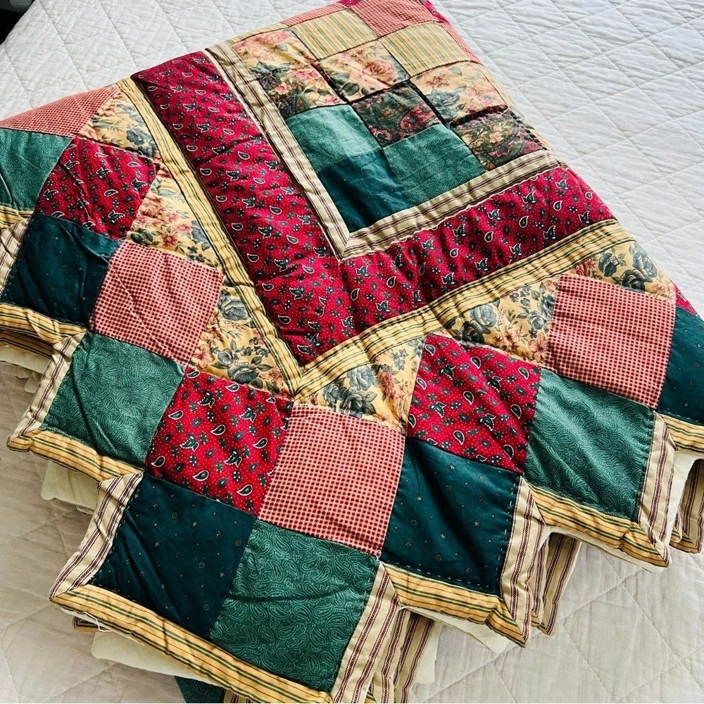 Vintage Patchwork King Size Quilt in Multicolor Design